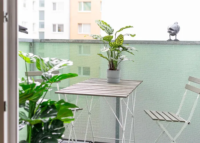 Modern 1br - 15 Mins To Center *
