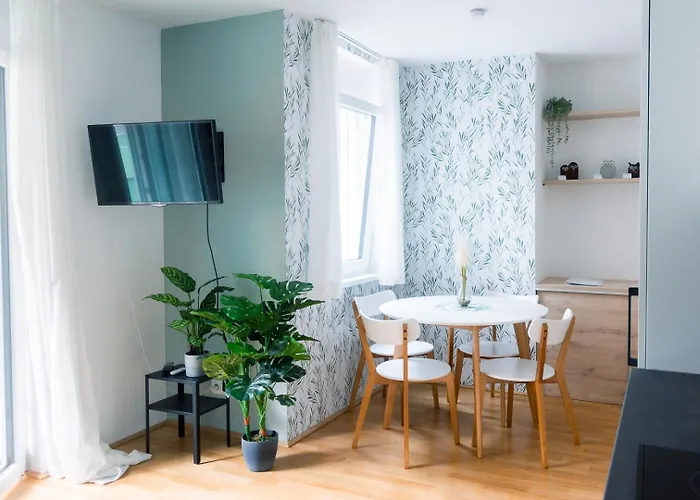 Modern 1br - 15 Mins To Center Daire *